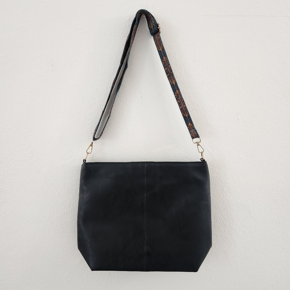 Unisex Black Pu Leather Tote Bag With Patterned Boho Strap - Picture 10 of 15